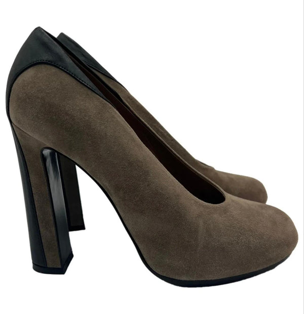 Hermès décolleté in Suede,