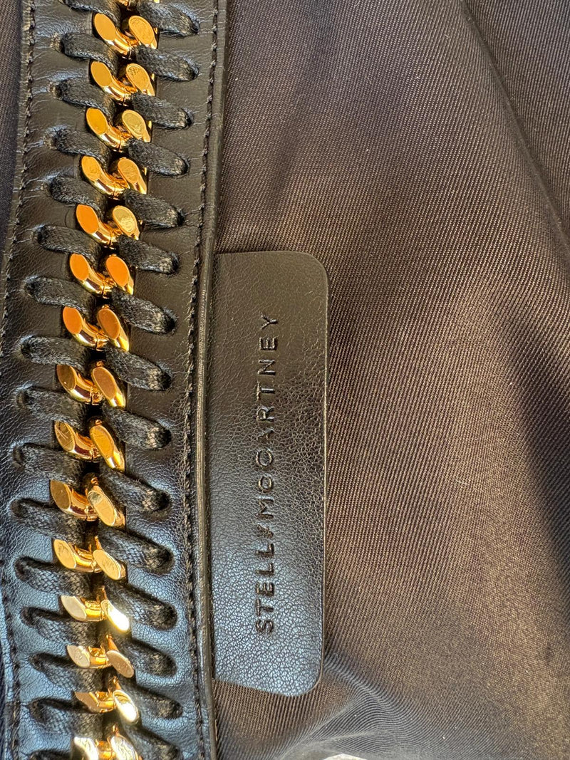 Stella Mc Cartney shopping